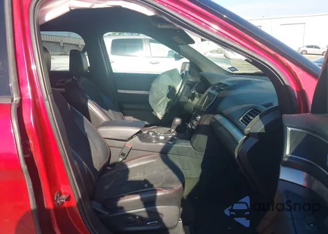 2018 Ford Explorer Xlt из США, поврежденный, VIN 1FM5K8D80JGA88535